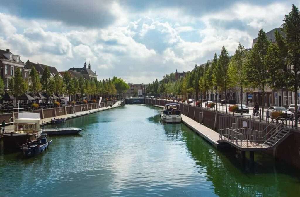 افضل 10 مدن في هولندا للسياحة فيها
