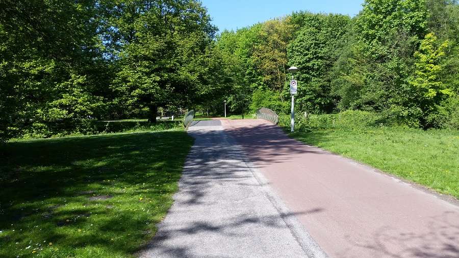 جولة سياحية في حديقة رامبرانت امستردام (2)