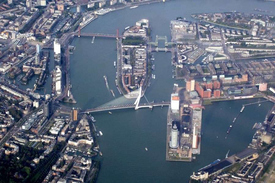 جولة سياحية عند جسر إيراسموس روتردام هولندا – Erasmusbrug