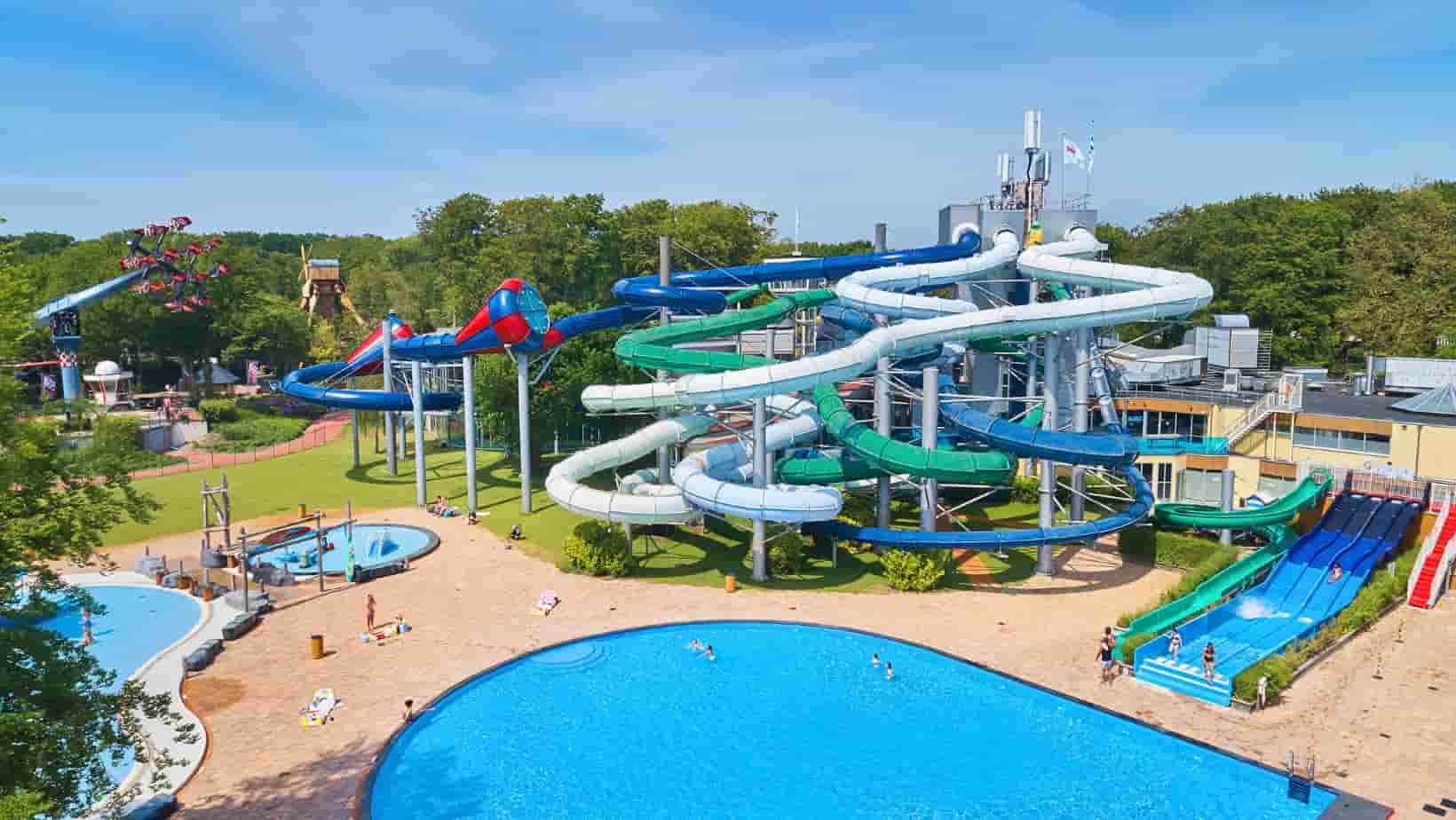 جولة سياحية في منتزه و ملاهي دوينريل Duinrell Amusement Park